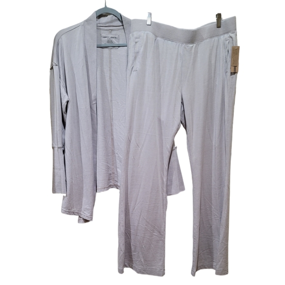 DKNY Women's Light Grey Open Front Cardigan and Wide Leg Pant Set, Size XL - Picture 12 of 12